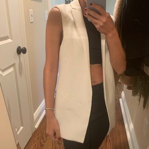 Exec sleeveless blazer with lace back